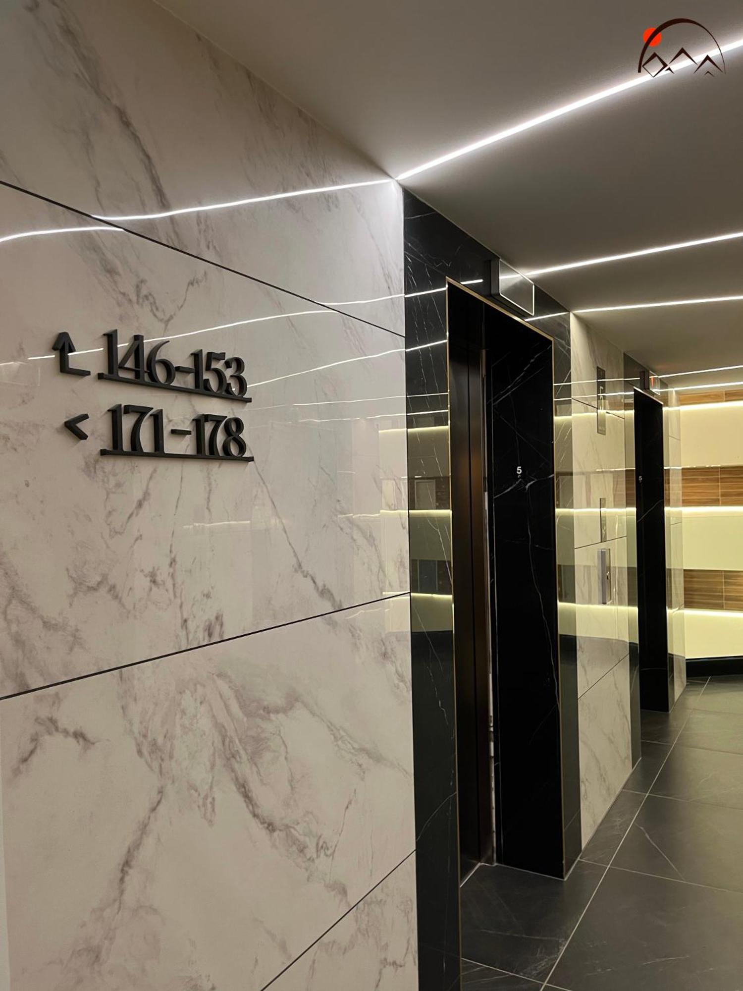 Luxury - By Harim Apartment